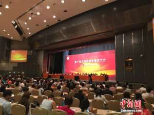 第十届中国医师奖揭晓 80名优秀医生获得表彰